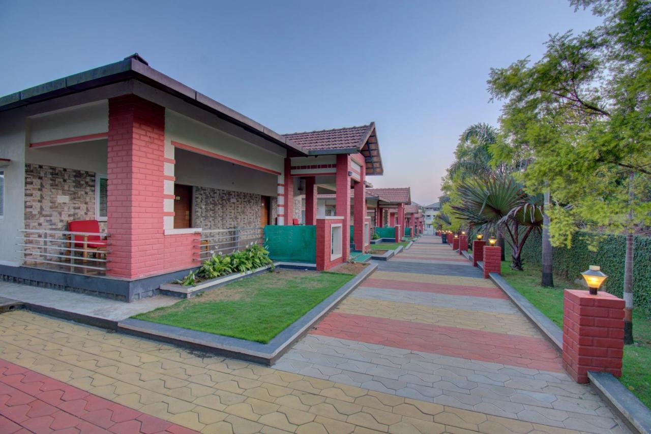 Woodstock Resorts Madikeri Exteriör bild